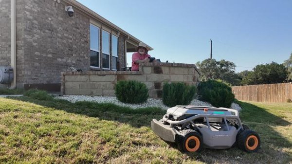 柳荷投资 对话纵贯创新陈逸奇：解决割草机器人量产阵痛，设计先行是核心、供应链匹配需前置